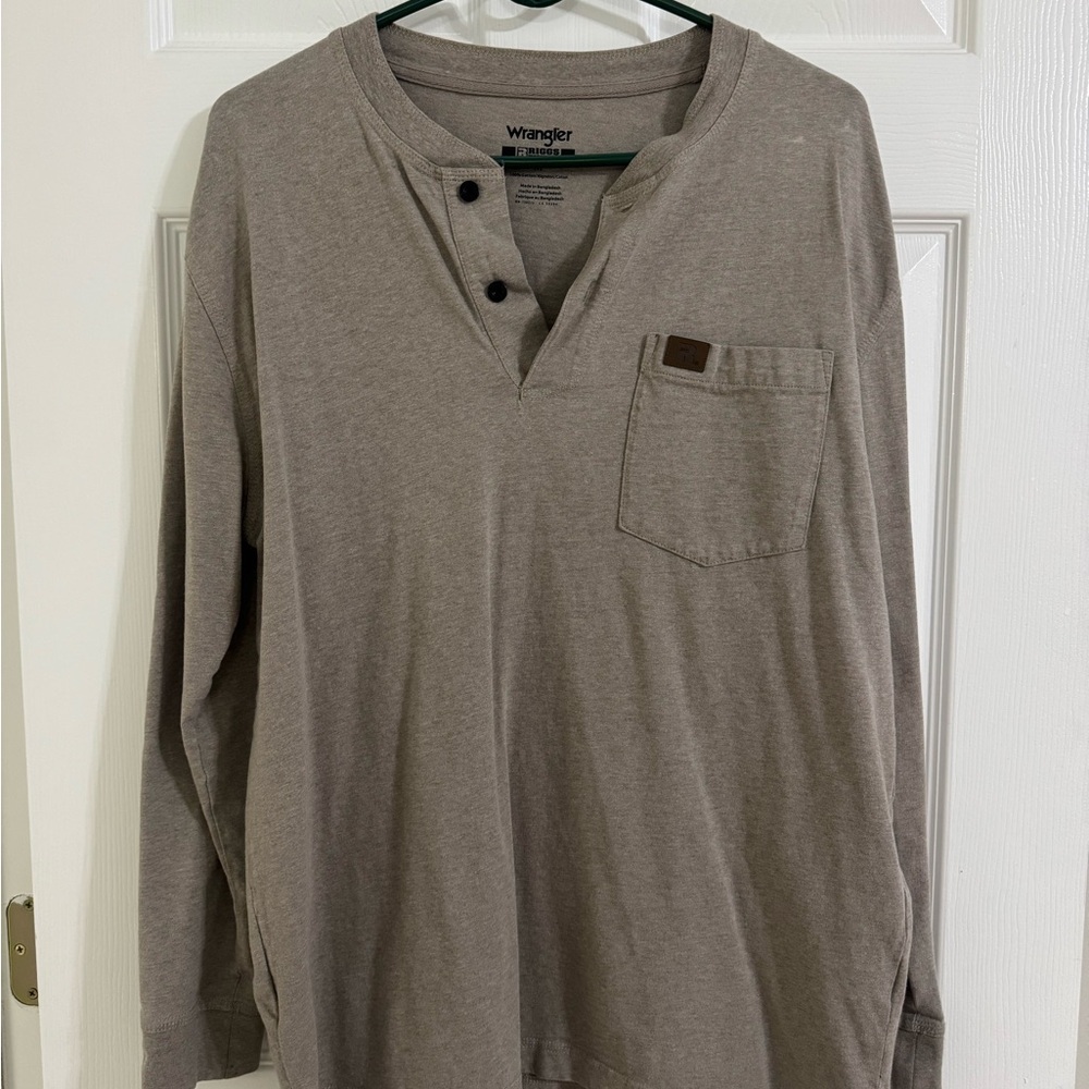 Wrangler Men's Taupe Long Sleeve Henley